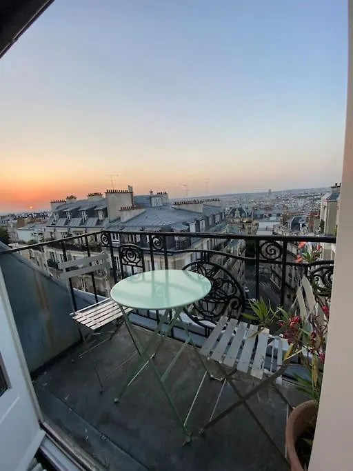 Montmartre Vineyard Duplex Appartement Parijs